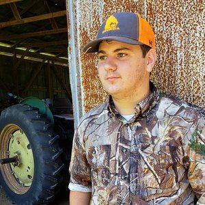 Meet your Posher, Aaron